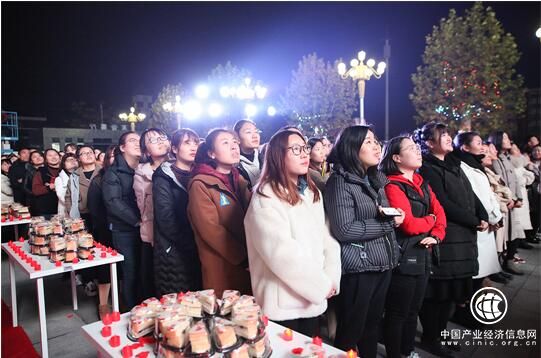 斑斓色彩缤纷时光，11月20日晚万茗堂生日节盛大开启