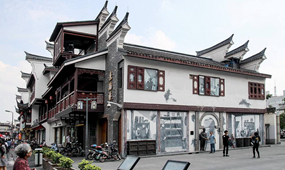 各地文旅消费市场亮点不断 “古建+名著+旅游”历史文化游受青睐