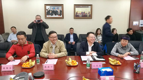 吉利国际教育集团与广东四家职业院校签约 合作共建新能源汽车专业