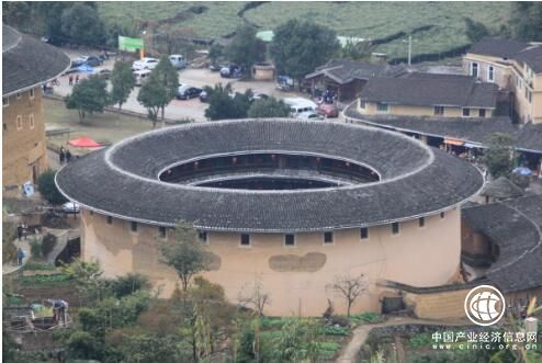 福建永定土楼：守护传统文化讲好文旅故事