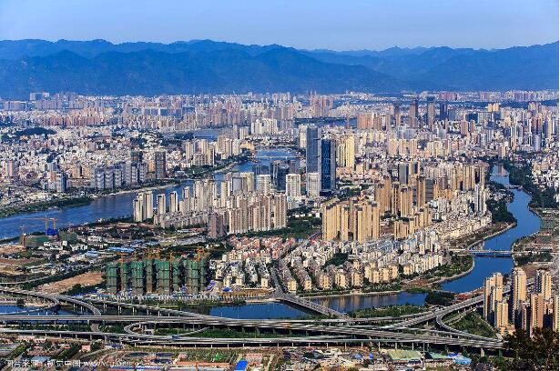 福州招商“双过半”成绩亮眼