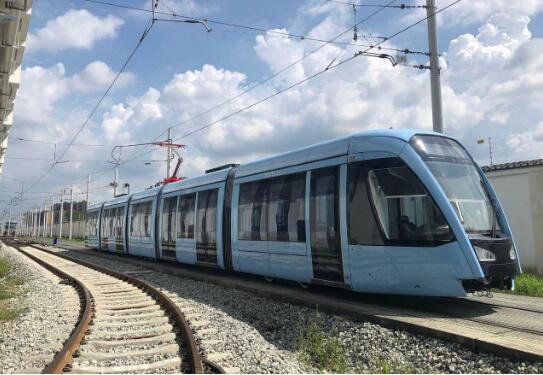 我国西南地区首条有轨电车线即将开通运营