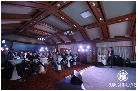 业内大咖聚首峨眉山，预言一场人居新理念的革命