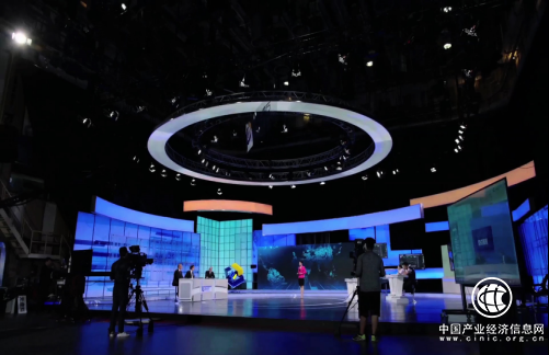 山西经济咨询频道: 大型融媒体财经互动节目《财富大魔方》12月18日开播