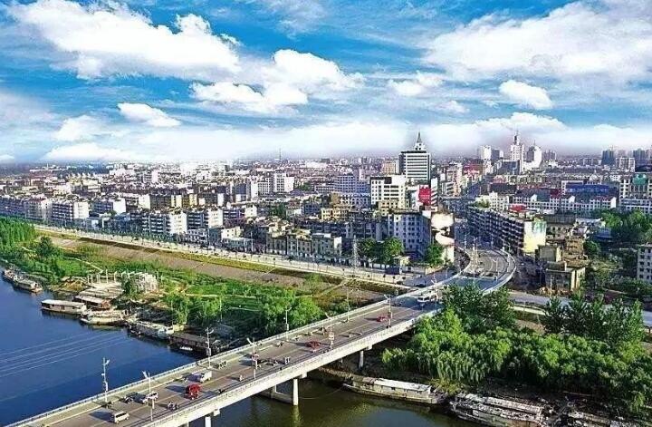 中央定调区域发展新思路：增强中心城市和城市群经济、人口承载力