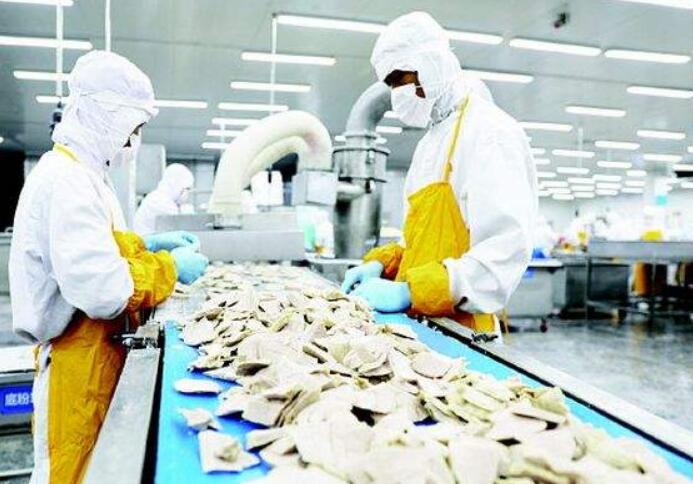 2018年1-11月我国农产品进出口额1982.3亿美元