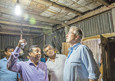 亚投行开业3年来，成员数量已从57个增至93个