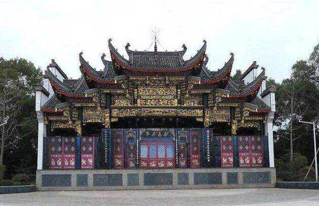 “古建之美+良好生态” 古村落群焕发新风采