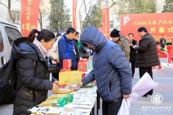 C:\Users\ADMINI~1\AppData\Local\Temp\WeChat Files\e8b1124f2725b2455ae9b05b56cae11.jpg