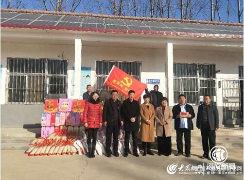 新春送关怀 山东省沂南县委统战部组织爱心企业走访慰问帮扶贫困户