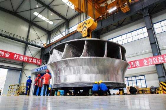 东方电机成功研制全球首台百万千万级水电机组精品转轮