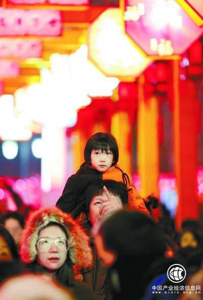 圆明园还原皇家灯会