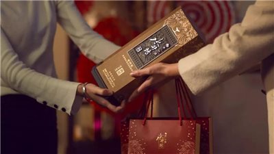 强手如云的春节档营销中，水井坊靠什么杀出重围？