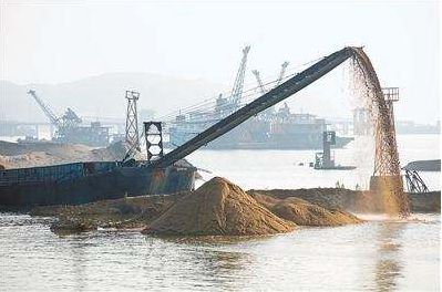 水利部出台指导意见 将采砂管理纳入河湖长制考核体系