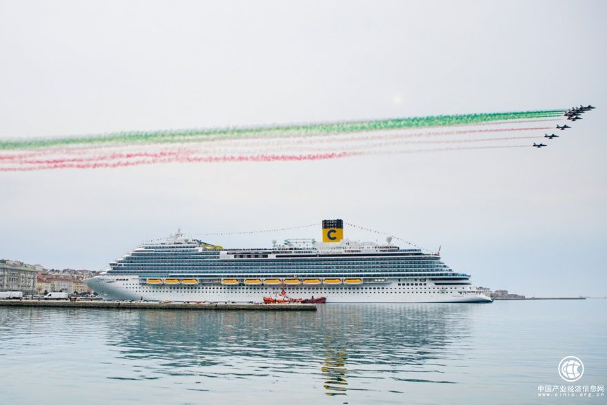 意彩扬帆 歌诗达·威尼斯号命名仪式盛大举行