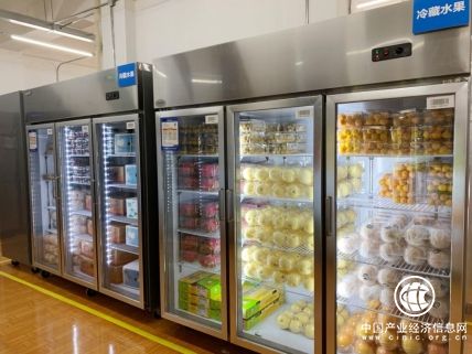 全新冷链仓+前置仓配置，苏宁掀起智慧社区网购新潮