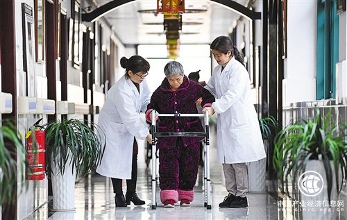 减轻就医负担 提升保障水平