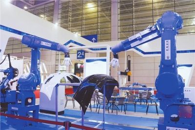 福建：组建科研“大兵团” 铸造发展“强引擎”