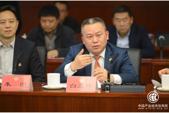 顶呱呱为成都“国际化营商环境建设年”献计献策