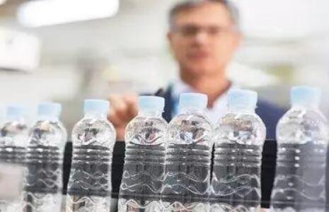 包装饮用水走向细分化 团体标准助力规范化婴儿水市场发展提速