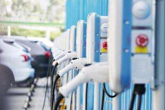 我国新能源汽车保有量达1620万辆