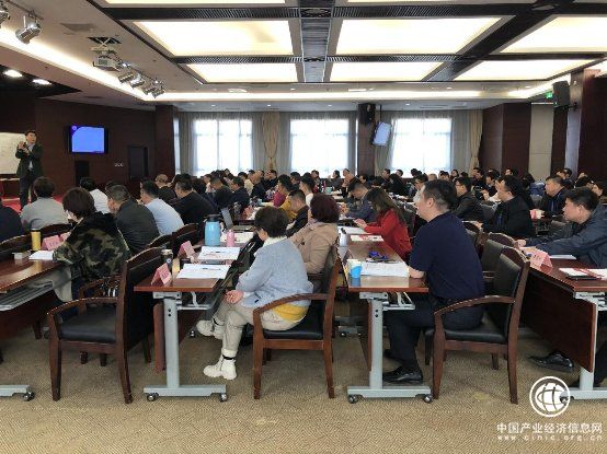 祝贺首期北大博雅·元培工匠学院《商业模式规划师》特训班开学