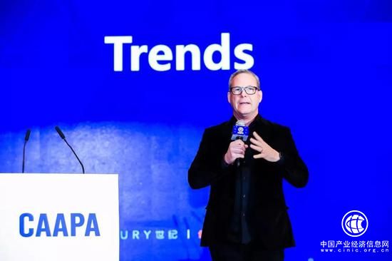 世纪文化旅游集团执行副总裁Paul Osterhout