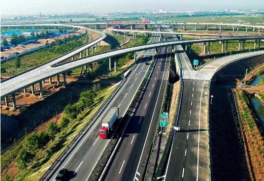 一季度交通固定资产投资完成4889亿元