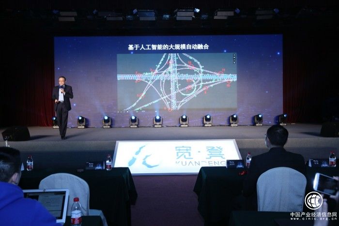 宽凳科技刘骏：规模化和自动化是高精地图的核心竞争力