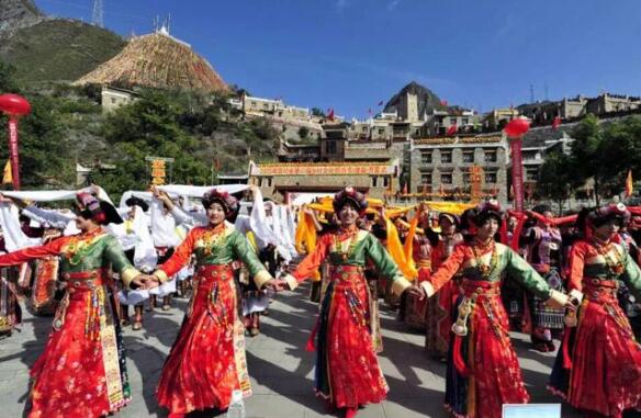 四川换季消费拉动春日经济