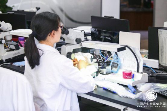 C:\Users\Choey\AppData\Local\Temp\WeChat Files\efcfca46b749aec73654b04ed962e51.jpg