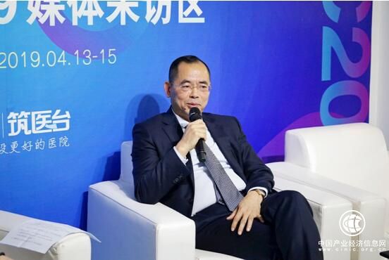 大爱仁心，成就智慧医疗创新引航者——专访汇健集团董事长邱俊欣