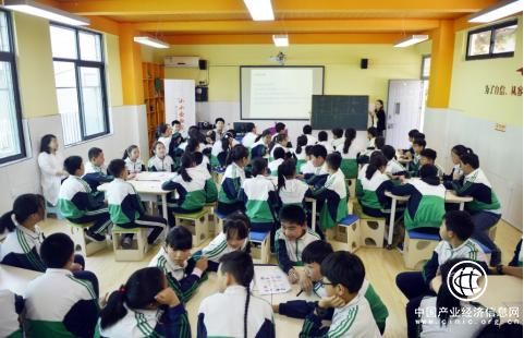 培养学生财商理念 在模拟情景中认识财富与诚信