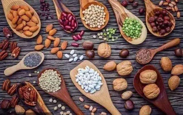 加强食育 引导儿童膳食走向合理