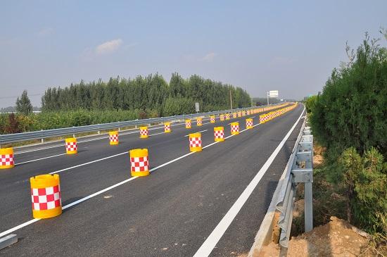 从零公里到1.1万公里 “飞奔”的四川高速