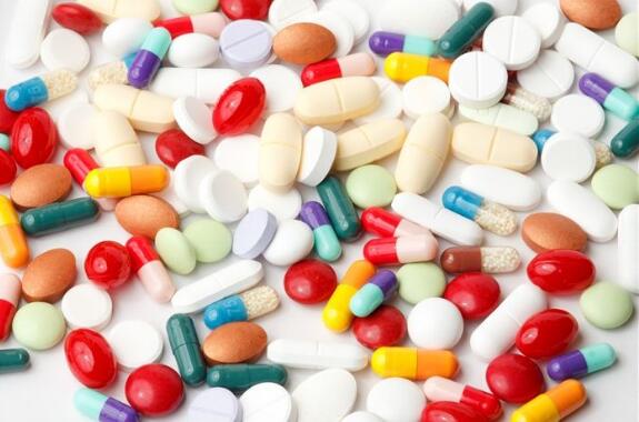 2022年中国西药产品进出口1147.39亿美元