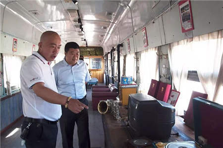 房山区集聚办（区文促中心）领导 调研东方1956文化创意园