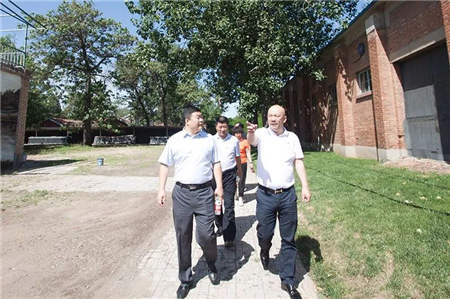 房山区集聚办（区文促中心）领导 调研东方1956文化创意园