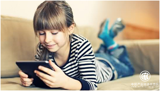 明月镜片响应六六爱眼日，近视低龄化趋势引关注