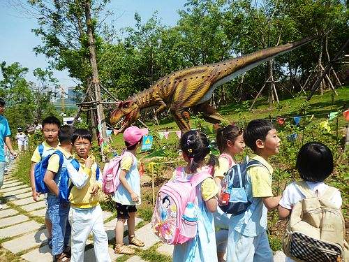 按年龄划分儿童票盼写入未成年人保护法