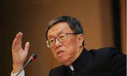 作家王蒙：要“成长到死”地去生活 生命不止学习不止