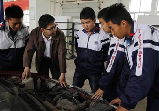 宁夏将提升中、高职院校“双师型”教师占比至55%和45%以上