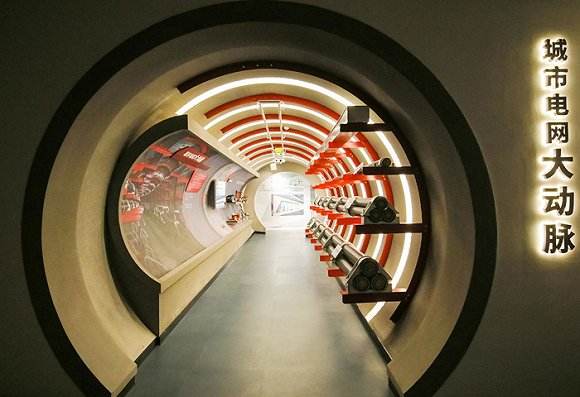 广州83年历史建筑活化成电力展馆全面开放