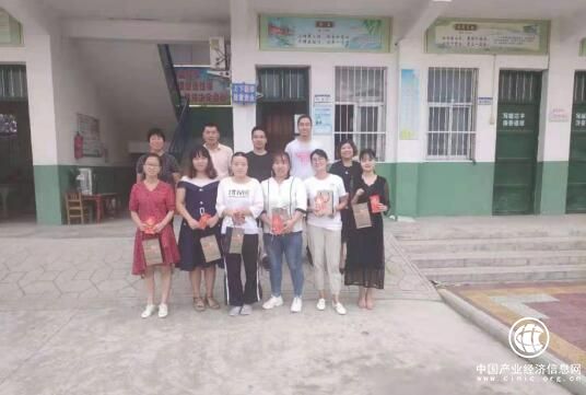 河南省方城县广阳镇卢台村尊师重教氛围浓厚