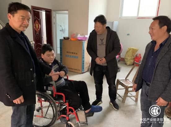 河南省南召县皇后乡：爱心助贫，社会接力