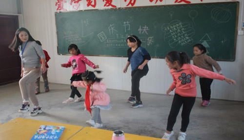 河南省南阳市白河镇刘太营小学开展丰富多彩社团活动