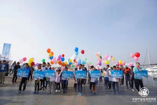 2019崂山区全民健身运动会“区长杯”帆船帆板赛乘风而起 踏浪前行