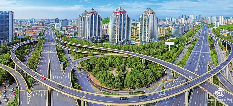 历下奋力开创全省首善之区建设新征程