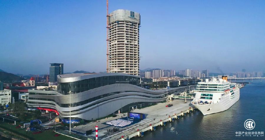 全国规模最大的邮轮母港开港运营 中交集团投资建设