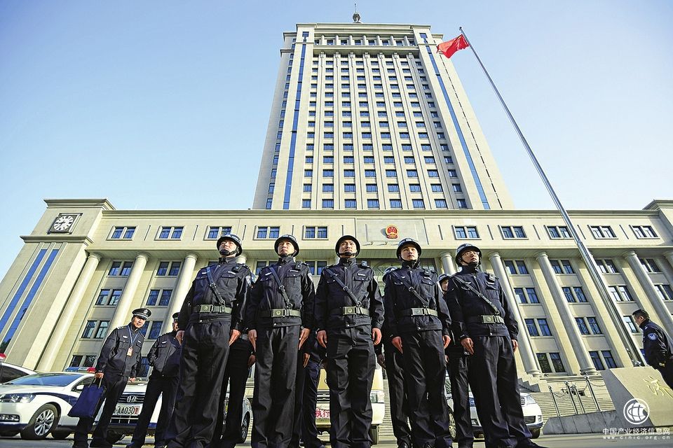 拒不腾房？强制清场！ 济南中院对一公司不动产进行强制清场